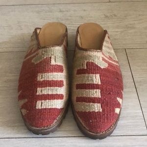 Handmade Turkish Kilim Slip-ons